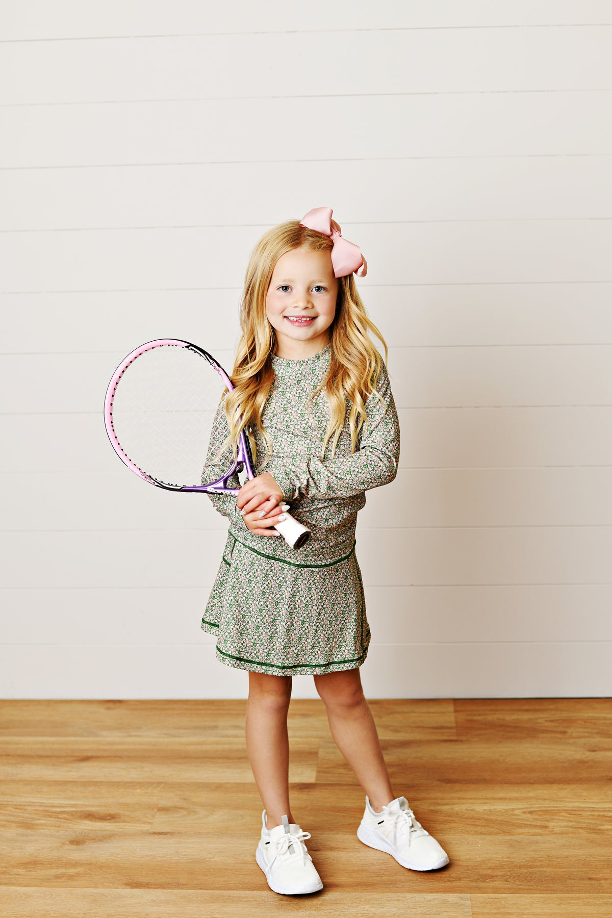 Olive Ditsy Top With Finger Hole
