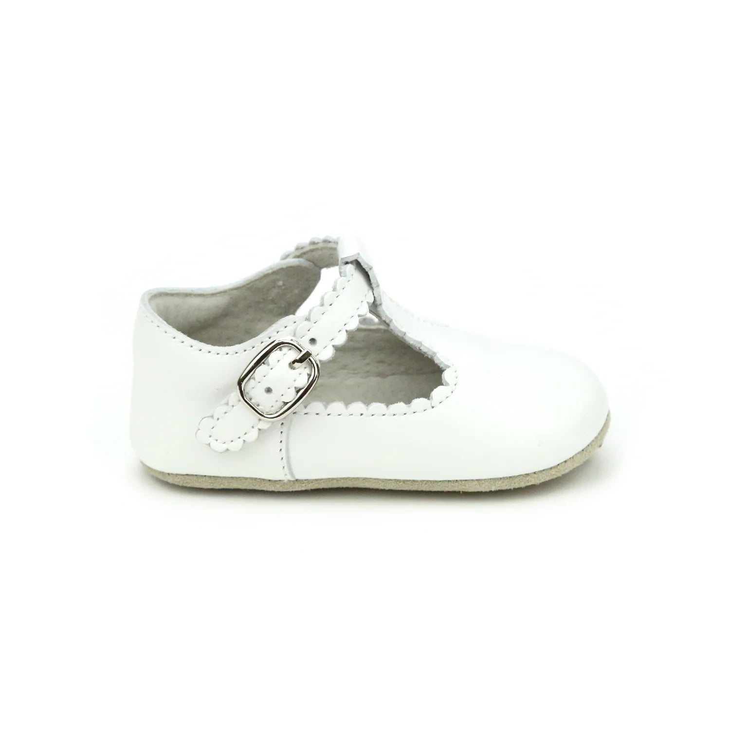 Elodie White Girls Scalloped T-Strap Mary Jane Crib Shoe (Infant)